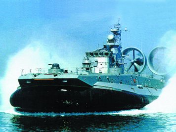 Десантный корабль 