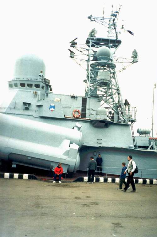 Passat_pr12341_SPb29062003_05.jpg (43 KB)