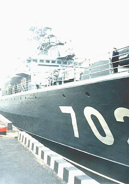 Pylkiy_pr11352_SPb29062003_05.jpg (54 KB)