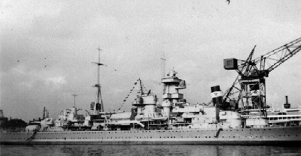 TKR_AHipper_bld2.jpg (37&nbsp;KB)