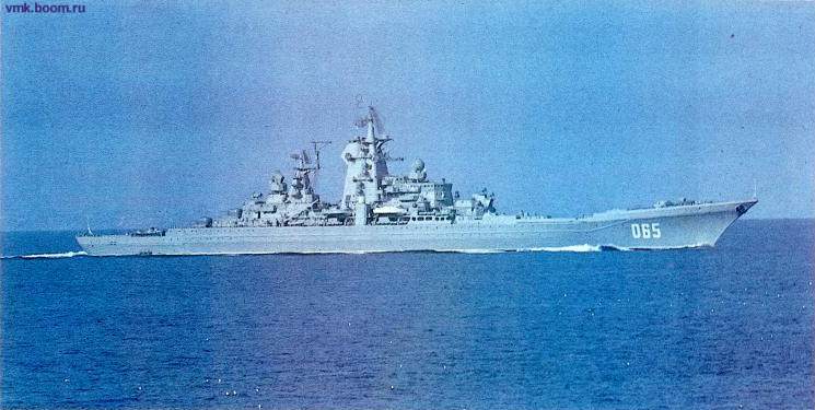 TARK_Admiral_Ushakov_Ex_Kirov_06.jpg (50 KB)
