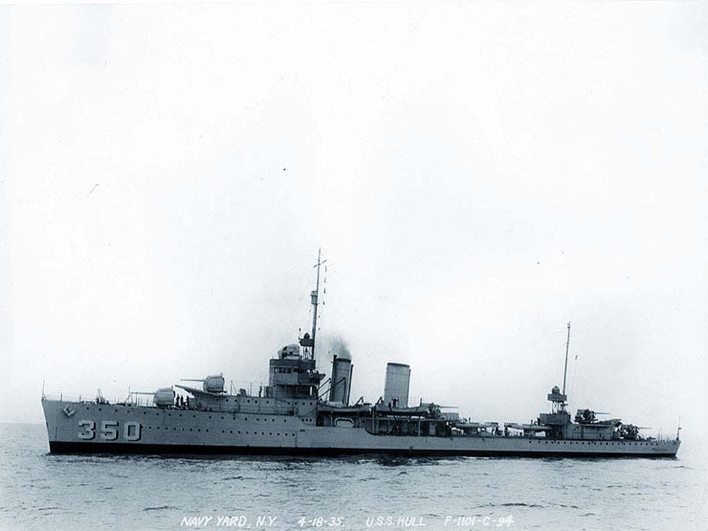 Hull-1935.jpg